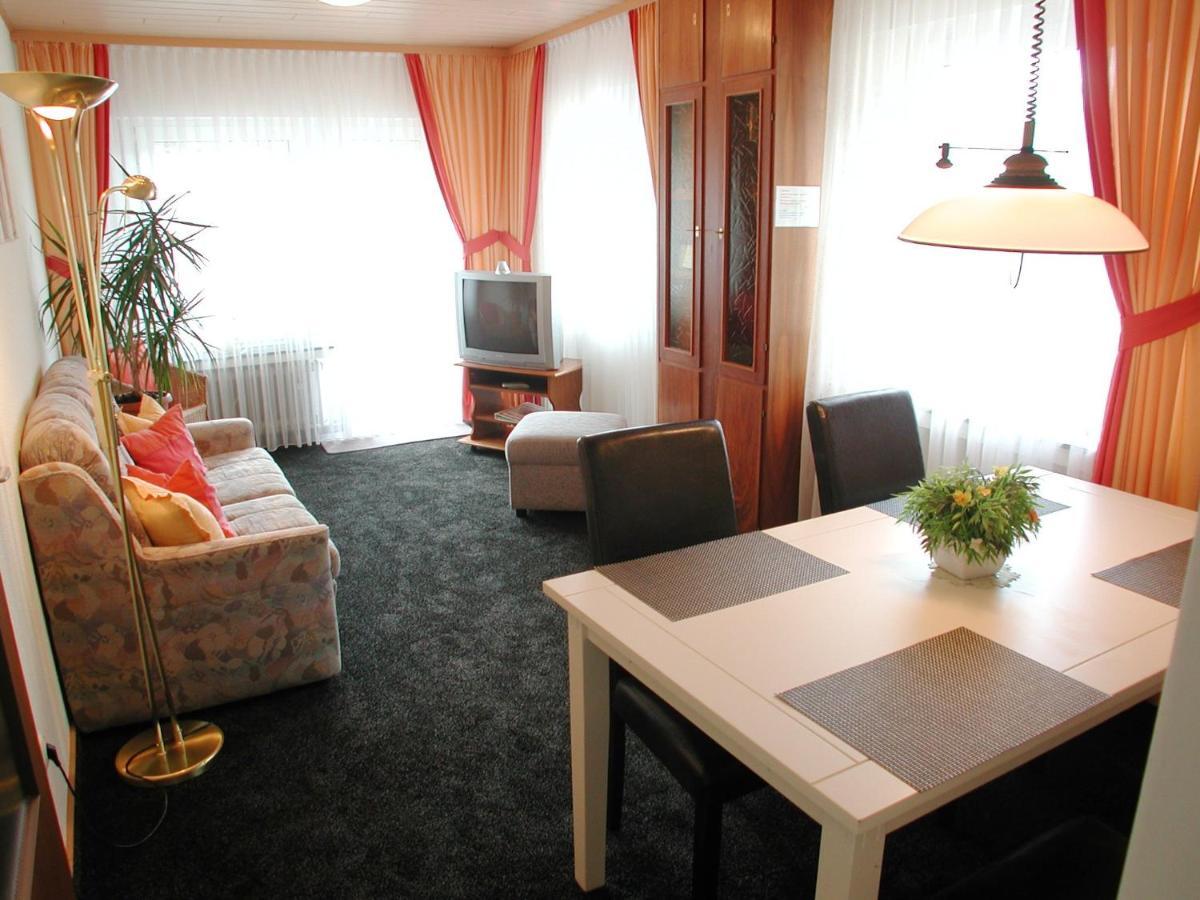 Ferienwohnungen Haus Zur Linde Cochem Bilik gambar