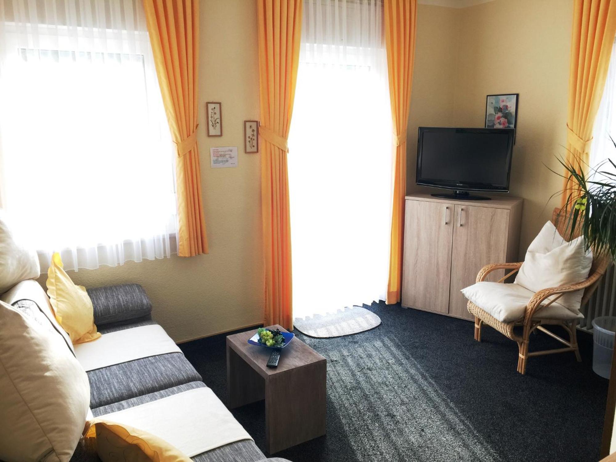 Ferienwohnungen Haus Zur Linde Cochem Bilik gambar