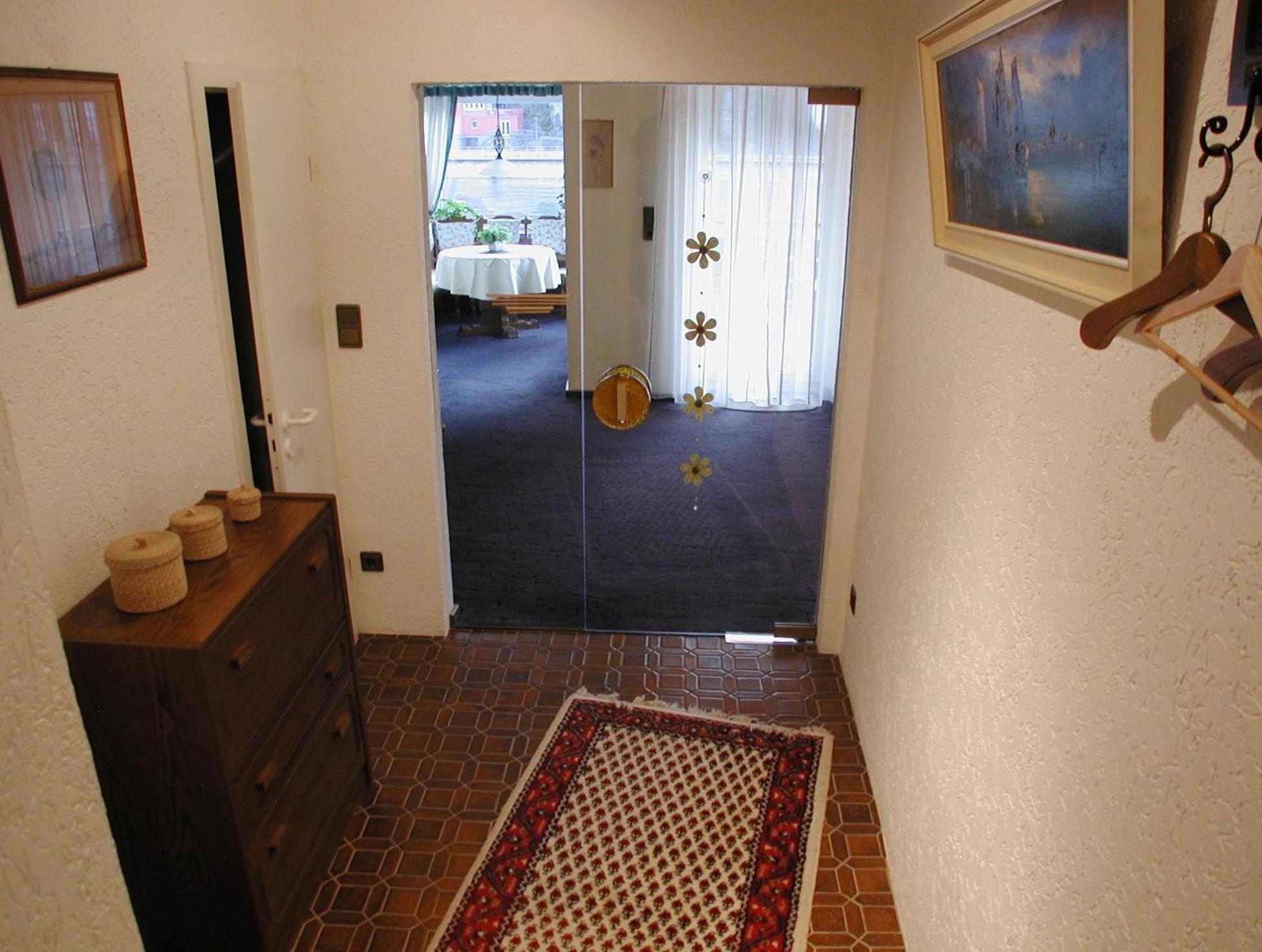 Ferienwohnungen Haus Zur Linde Cochem Bilik gambar