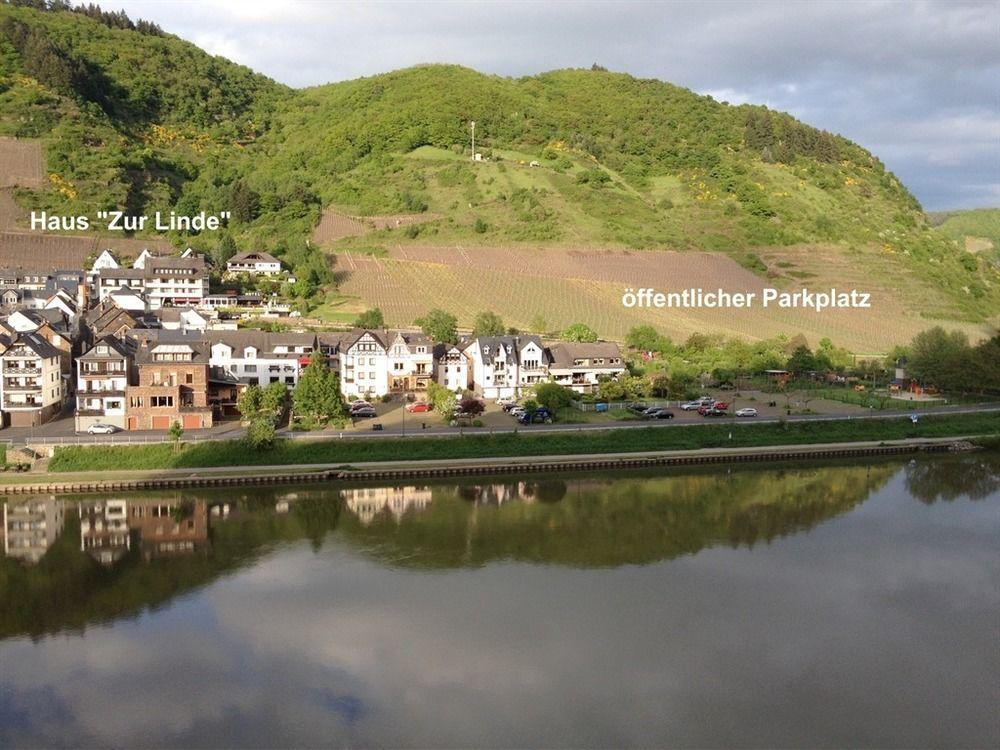 Ferienwohnungen Haus Zur Linde Cochem Luaran gambar